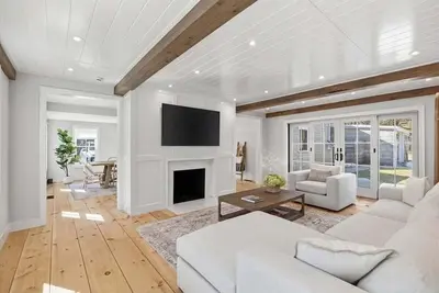 Image de Capeside: 540-O Vintage Luxury in Orleans