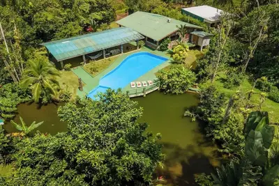 Image de Mystic Waters Retreat Villa 3br