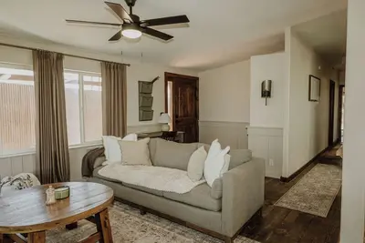 Image de Peaceful 3-bedroom retreat nestled along Spain Creek, Bozeman, Montana