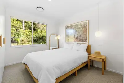 Image de The Hyams Honey - see the water, walk to the beach & coffee shop