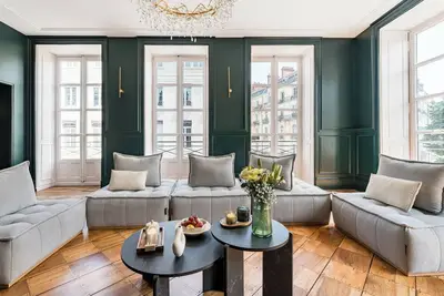 Image de Ensemble de 4 appartements l 240m2 l 14 couchages l idéal réception