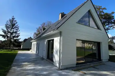 Image de Belle maison calme, dans la verdure à 5 mn des plages (6 personnes)