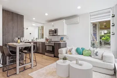 Image de [New] 2br2ba Seattle Capitol Hill Retreat w/ Rooftop, Bbq, Ac, Parking Pass