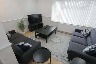 Image de 3Bed Central Flat - free parking