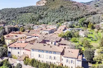 Image de Merveilleuse maison de vacances privée pour 9 personnes avec Wifi et Tv