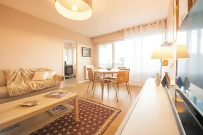 Image de Appartement cosy et lumineux 2 chambres – idéal découverte Amiens à pied