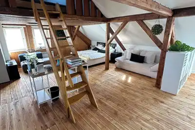 Image de Cozy attic apartment main station/city