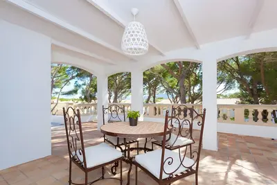 Image de Sa torre villa con piscina molto vicino alla spiaggia e al centro città.