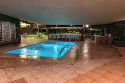 Luxury ground apartment