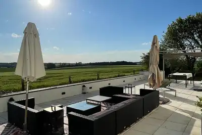 Image de Maison de campagne \navec vue exceptionnelle - 9/11 couchages - piscine