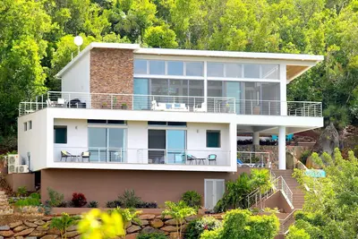 Image de Glass House St. John