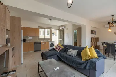 Image de 3br Azure Pearl Seaside Villa, 50 meters from Pernera Beach in Protaras