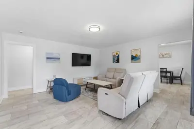 Image de Clearwater First Floor #1