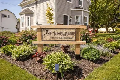 Image de Mariner’s Daughter 3bdrm house in seaside village