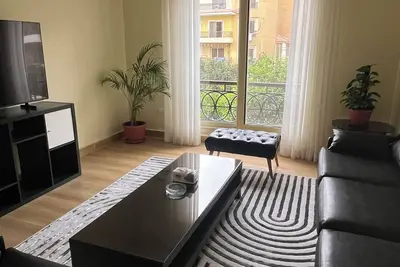 Image de Spacious 3-bedroom apartment in the heart of Sheikh Zayed with Garden view