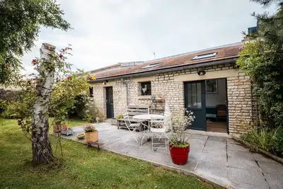 Image de Maison de vacances 'P'tite Maizoun - Gîte' avec terrasse, jardin et Wi-Fi