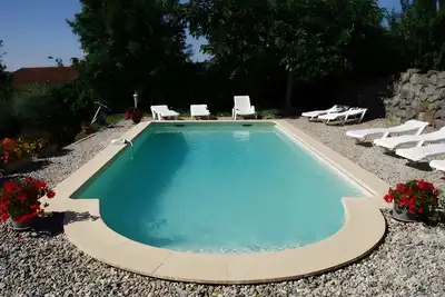 Image de Gîte « Du Mas St Esprit » avec piscine privée, Wi-Fi et climatisation