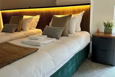 Image de 2-Bed Retreat- Gated Parking-Long Stay Rates-Uv Charging