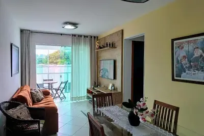 Image de Located near Piatã beach, ideal for leisure or business trips.
