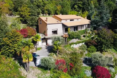 Image de Magnifique villa avec vue panoramique & piscine
