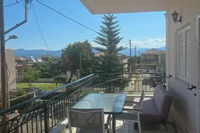 Image de Charming Apartment with Ocean and Garden Views, 1km from the beach in Greece