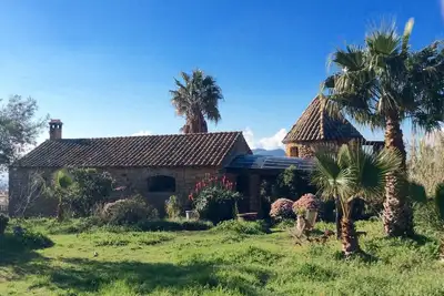 Image de La Teja : Retraite naturelle avec yoga privé au cœur des Alcornocales