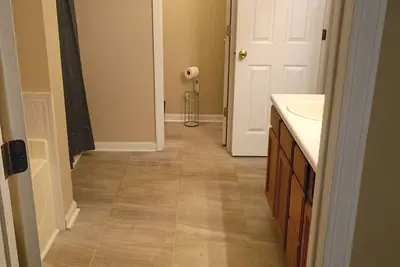 Image de Charming 3  bedroom Home near 675/285/75   in  Ellenwood
