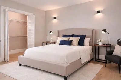 Image de Spacious 4-bedroom townhome in tranquil Atlanta with Ac