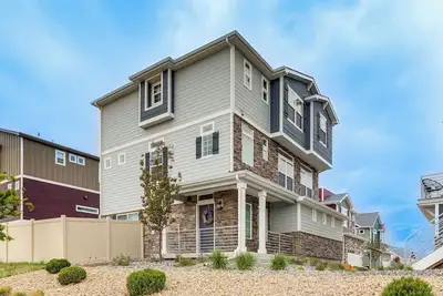 Image de Spacious & Modern! New Home Near Gaylord Rockies