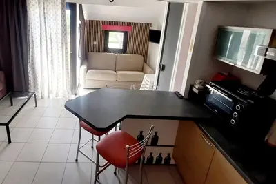 Image de Appart cosy, avec vue sur Lac marin, les corbières, Canigou  piscines Wifi clim