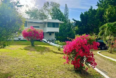 Image de Design Villa Tobago | Pool | Golf Course | Near Beach | 4br Sleeps 8
