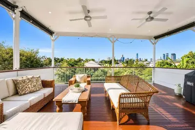 Image de West End Oasis: 4br w/ Full amenities and Pool