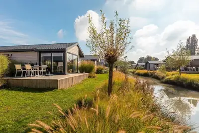 Image de Vakantiepark Aan de Maas - Maas Lande | 4p
