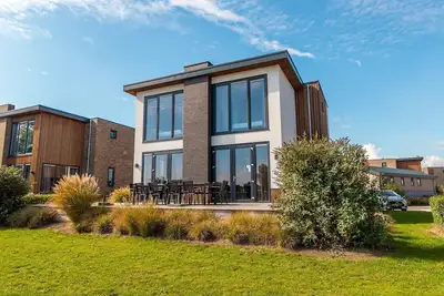 Image de Aan de Maas - Maas Villa Havenzicht | 10p