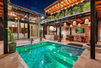 Image de Mansion in Getsemani w Colonial Charm & Large Pool
