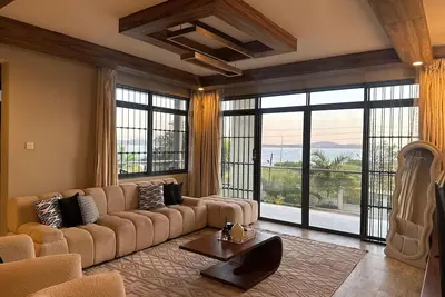 Image de 2-bedroom apartment in a welcoming Kampala with fitness room