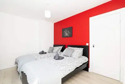 Image de Spacious 4br Home w/ Parking | Near Falkirk & Stirling | Sleeps 6+