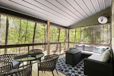 Image de The Emerald Haven @ Patoka Lake