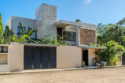 Image de Stunning villa for 12 ppl- Bathtub and heated pool