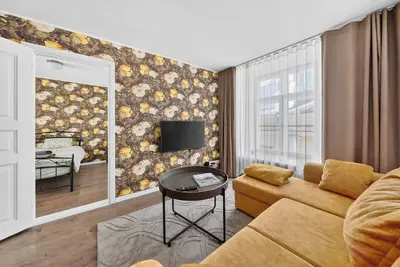 Image de Old Town Luxury 2-Bedroom Suite 65m² on 3rd floor.