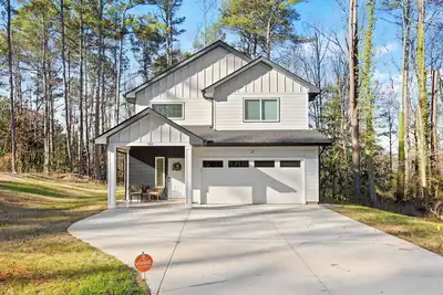 Image de Woodland Meadows - 5br/3ba Family Home - Mableton