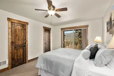 Image de Lakeview Cabin, Lake and Mountain views