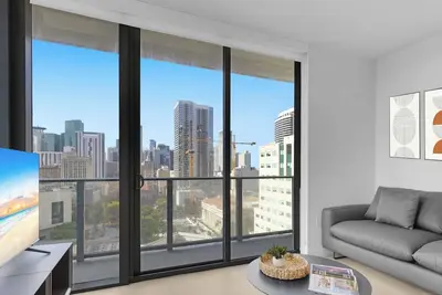 Image de Contemporary Haven with Glass Views 2br | Miami