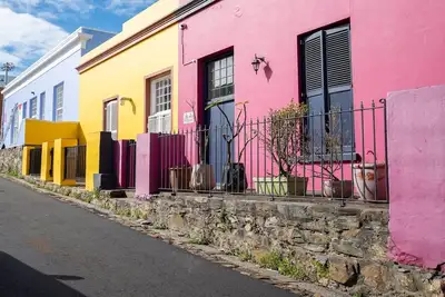 Image de Serene modern 4-bedroom villa in  historical and cultural Bokaap, Cape Town