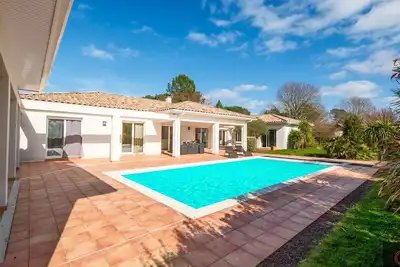 Image de Villa contemporaine avec piscine - 8 pers.