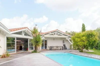 Image de Villa de plain-pied avec piscine - 8 pers.