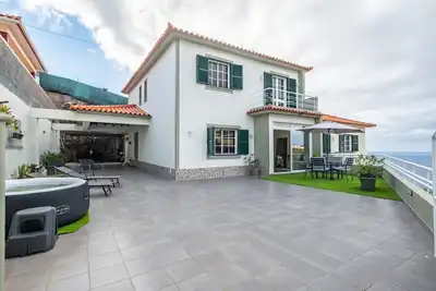 Image de Villa Emilia by Atlantic Holiday