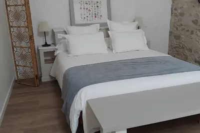 Image de Chambre d’hôtes « Chambre Crocus » avec vue montagne, Wi-Fi et climatisation