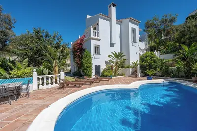 All About Villa Robles