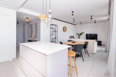 Image de Cozy apartment with a large terrace, nice views, Ac in a peaceful community